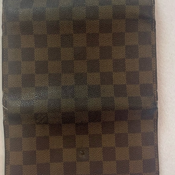 Authentic Louis Vuitton Long Wallet - Picture 2 of 11
